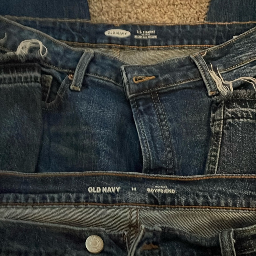 4 PAIRS!! Old navy jeans. Great condition. Size 14